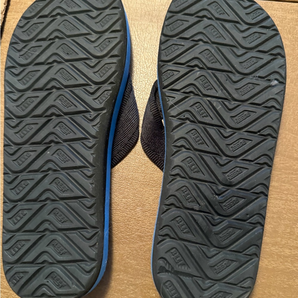 Reef Flip Flops - Picture 2 of 2